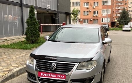 Volkswagen Passat B6, 2007 год, 435 000 рублей, 2 фотография