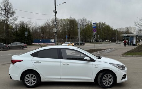 Hyundai Solaris II рестайлинг, 2019 год, 1 450 000 рублей, 4 фотография