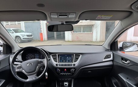 Hyundai Solaris II рестайлинг, 2019 год, 1 450 000 рублей, 10 фотография