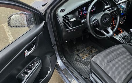 KIA Rio IV, 2018 год, 1 100 000 рублей, 10 фотография