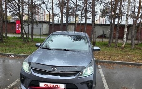 KIA Rio IV, 2018 год, 1 100 000 рублей, 9 фотография