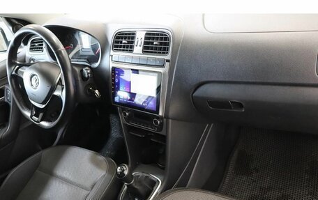 Volkswagen Polo VI (EU Market), 2018 год, 1 102 500 рублей, 5 фотография