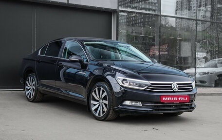 Volkswagen Passat B8 рестайлинг, 2019 год, 2 250 000 рублей, 3 фотография