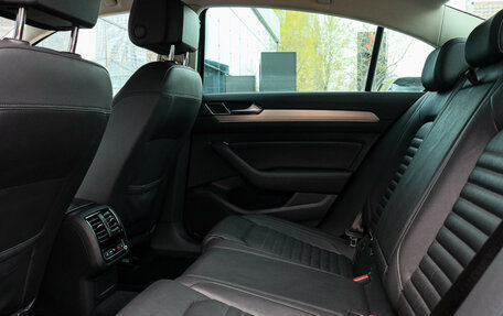 Volkswagen Passat B8 рестайлинг, 2019 год, 2 250 000 рублей, 8 фотография