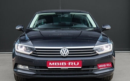 Volkswagen Passat B8 рестайлинг, 2019 год, 2 250 000 рублей, 2 фотография