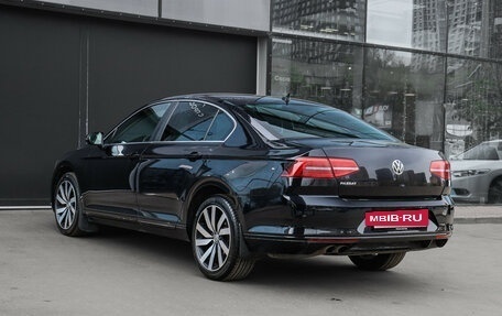 Volkswagen Passat B8 рестайлинг, 2019 год, 2 250 000 рублей, 6 фотография