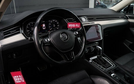 Volkswagen Passat B8 рестайлинг, 2019 год, 2 250 000 рублей, 13 фотография
