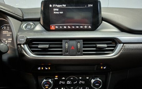 Mazda 6, 2017 год, 1 788 000 рублей, 13 фотография