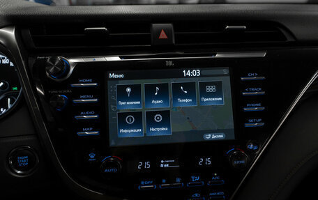 Toyota Camry, 2020 год, 3 200 000 рублей, 18 фотография