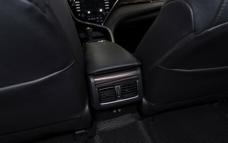 Toyota Camry, 2020 год, 3 200 000 рублей, 14 фотография