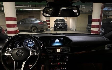 Mercedes-Benz E-Класс, 2015 год, 1 450 000 рублей, 18 фотография