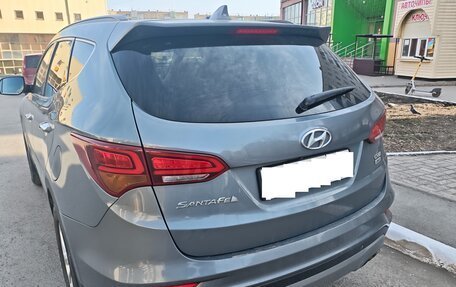 Hyundai Santa Fe III рестайлинг, 2017 год, 2 500 000 рублей, 3 фотография