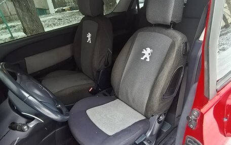 Peugeot 1007, 2005 год, 395 000 рублей, 15 фотография