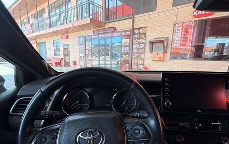 Toyota Camry, 2021 год, 2 950 000 рублей, 11 фотография