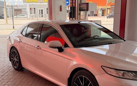 Toyota Camry, 2021 год, 2 950 000 рублей, 7 фотография