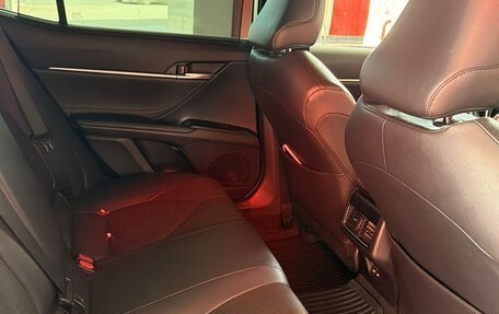 Toyota Camry, 2021 год, 2 950 000 рублей, 13 фотография