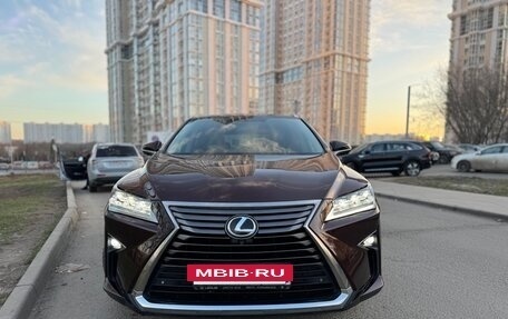 Lexus RX IV рестайлинг, 2016 год, 2 890 000 рублей, 10 фотография