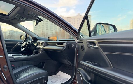 Lexus RX IV рестайлинг, 2016 год, 2 890 000 рублей, 19 фотография