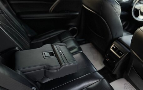 Lexus RX IV рестайлинг, 2016 год, 2 890 000 рублей, 32 фотография