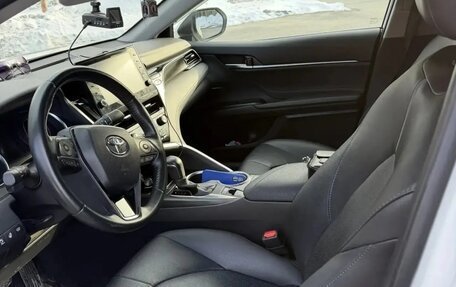 Toyota Camry, 2021 год, 3 155 000 рублей, 3 фотография