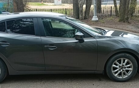 Mazda Axela, 2017 год, 1 230 000 рублей, 2 фотография