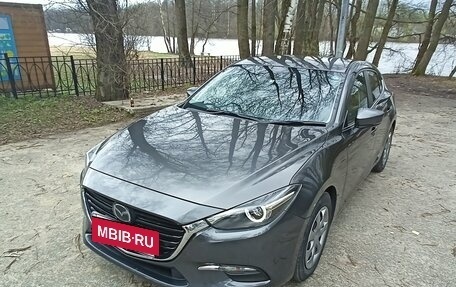 Mazda Axela, 2017 год, 1 230 000 рублей, 5 фотография