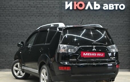 Mitsubishi Outlander III рестайлинг 3, 2008 год, 1 100 000 рублей, 4 фотография