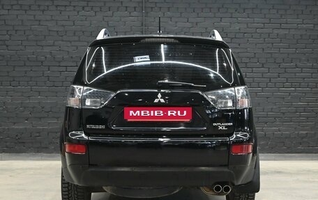 Mitsubishi Outlander III рестайлинг 3, 2008 год, 1 100 000 рублей, 5 фотография