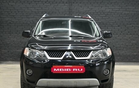 Mitsubishi Outlander III рестайлинг 3, 2008 год, 1 100 000 рублей, 2 фотография