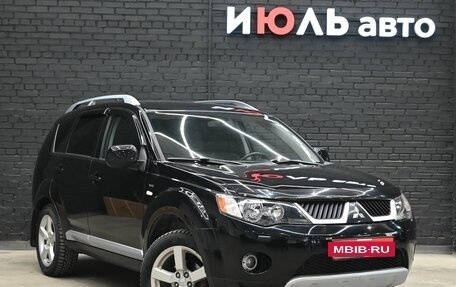 Mitsubishi Outlander III рестайлинг 3, 2008 год, 1 100 000 рублей, 3 фотография