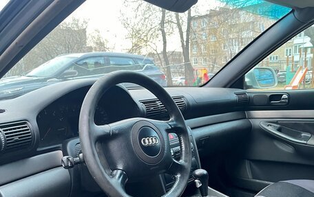 Audi A4, 2000 год, 145 000 рублей, 4 фотография