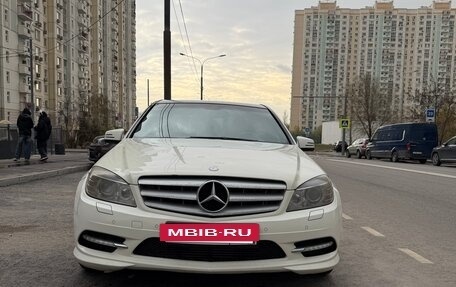 Mercedes-Benz C-Класс, 2010 год, 980 000 рублей, 2 фотография