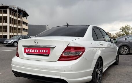 Mercedes-Benz C-Класс, 2010 год, 980 000 рублей, 4 фотография