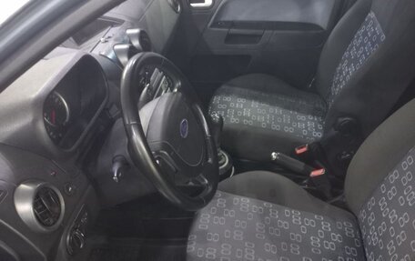 Ford Fusion I, 2005 год, 335 000 рублей, 10 фотография