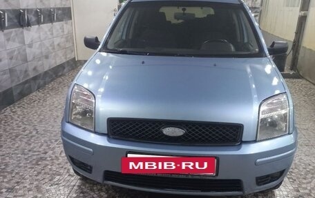 Ford Fusion I, 2005 год, 335 000 рублей, 3 фотография