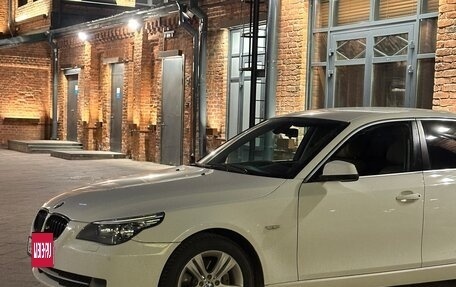 BMW 5 серия, 2009 год, 1 200 000 рублей, 3 фотография