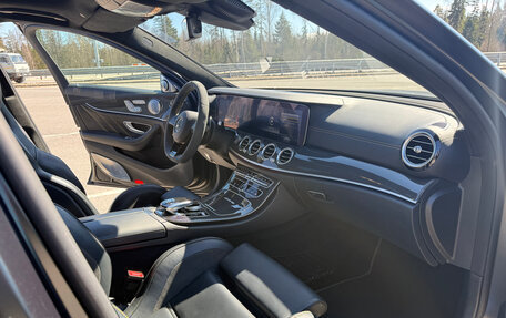 Mercedes-Benz E-Класс AMG, 2017 год, 8 800 000 рублей, 13 фотография