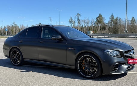 Mercedes-Benz E-Класс AMG, 2017 год, 8 800 000 рублей, 10 фотография
