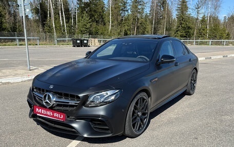 Mercedes-Benz E-Класс AMG, 2017 год, 8 800 000 рублей, 9 фотография