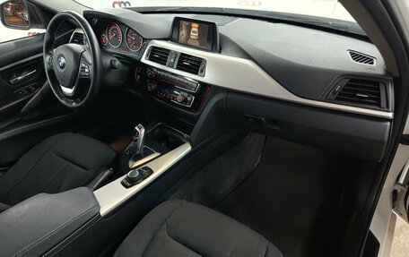 BMW 3 серия, 2015 год, 1 599 000 рублей, 12 фотография