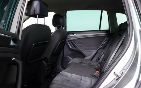 Volkswagen Tiguan II, 2020 год, 2 985 000 рублей, 11 фотография