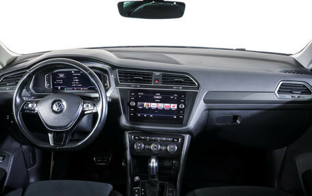Volkswagen Tiguan II, 2020 год, 2 985 000 рублей, 13 фотография