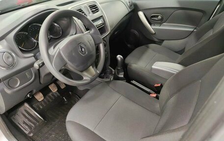 Renault Logan II, 2016 год, 730 000 рублей, 8 фотография