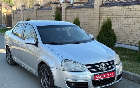 Volkswagen Jetta VI, 2009 год, 590 000 рублей, 1 фотография