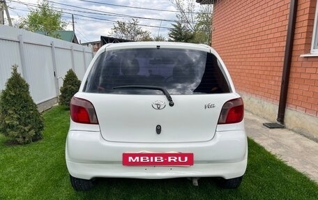 Toyota Vitz, 2001 год, 400 000 рублей, 6 фотография