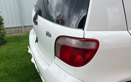 Toyota Vitz, 2001 год, 400 000 рублей, 11 фотография