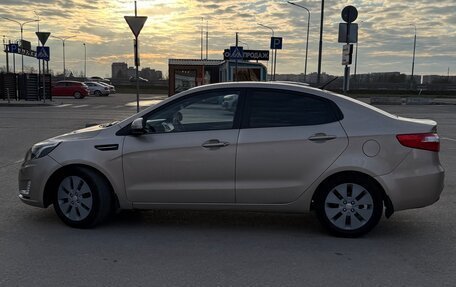 KIA Rio III рестайлинг, 2011 год, 550 000 рублей, 10 фотография