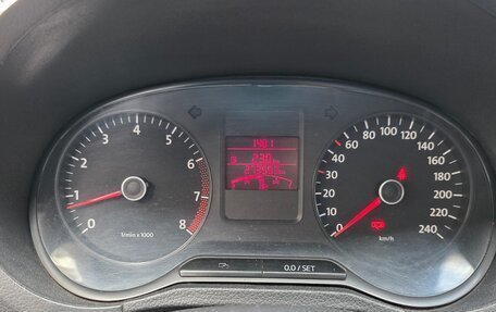Volkswagen Polo VI (EU Market), 2010 год, 500 000 рублей, 4 фотография
