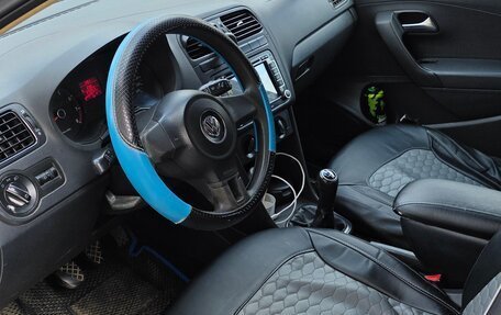 Volkswagen Polo VI (EU Market), 2010 год, 500 000 рублей, 5 фотография