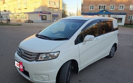 Honda Freed I, 2012 год, 1 150 000 рублей, 10 фотография